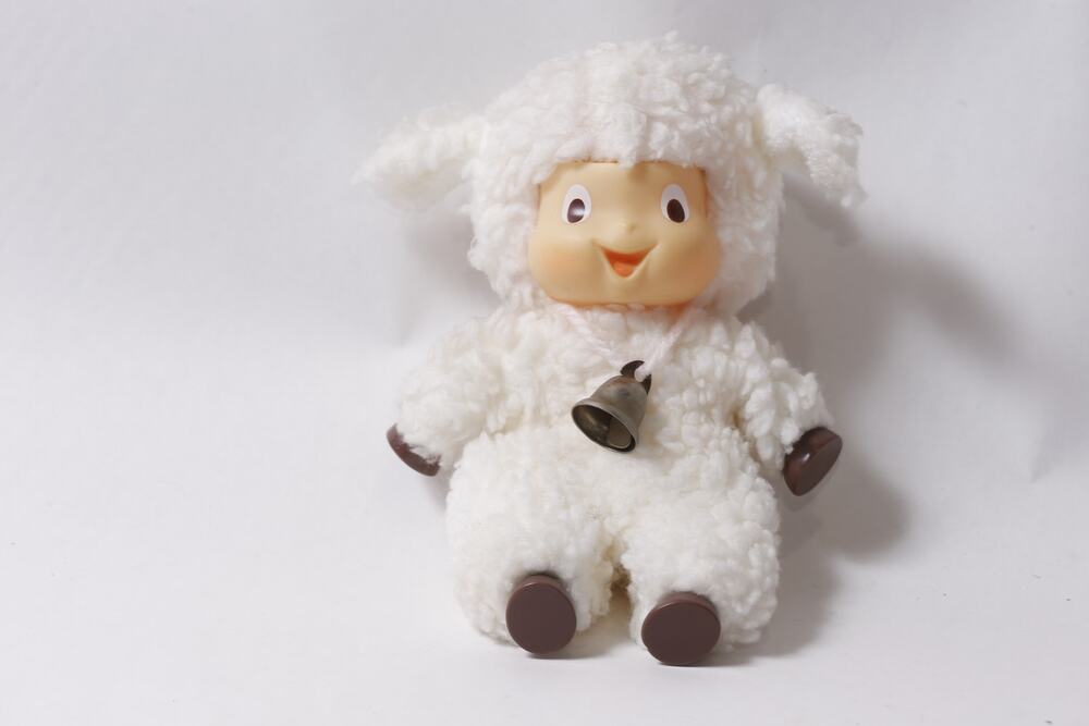 SUPER Rare 1970s Sanrio Chirin Plush Lamb Ringing Bell Vintage Anime Collectibl